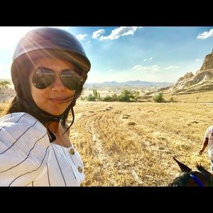 Meet your Posher, Pakeezha